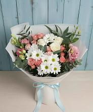 Букет цветов из:  Розы, Лизиантусы и Хризантемы в Поселок дома отдыха Озера