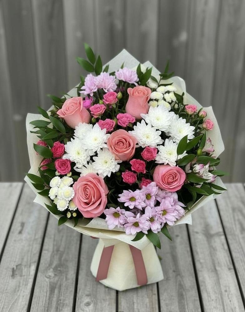 Букет цветов из: Альстромерии, Гвоздики, Розы и Хризантемы в Поселок дома отдыха Озера