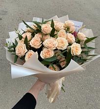 Букет Кремовые розы Латте в Поселок дома отдыха Озера