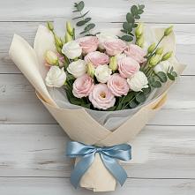 Букет цветов из:  Лизиантусы #REPLACE_PRED# Поселок дома отдыха Озера