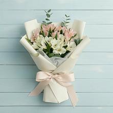 Букет цветов из:  Альстромерии в Поселок дома отдыха Озера