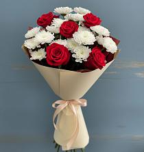 Букет цветов из:  Розы и Хризантемы в Поселок дома отдыха Озера