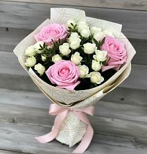 Букет цветов из:  Розы в Поселок дома отдыха Озера