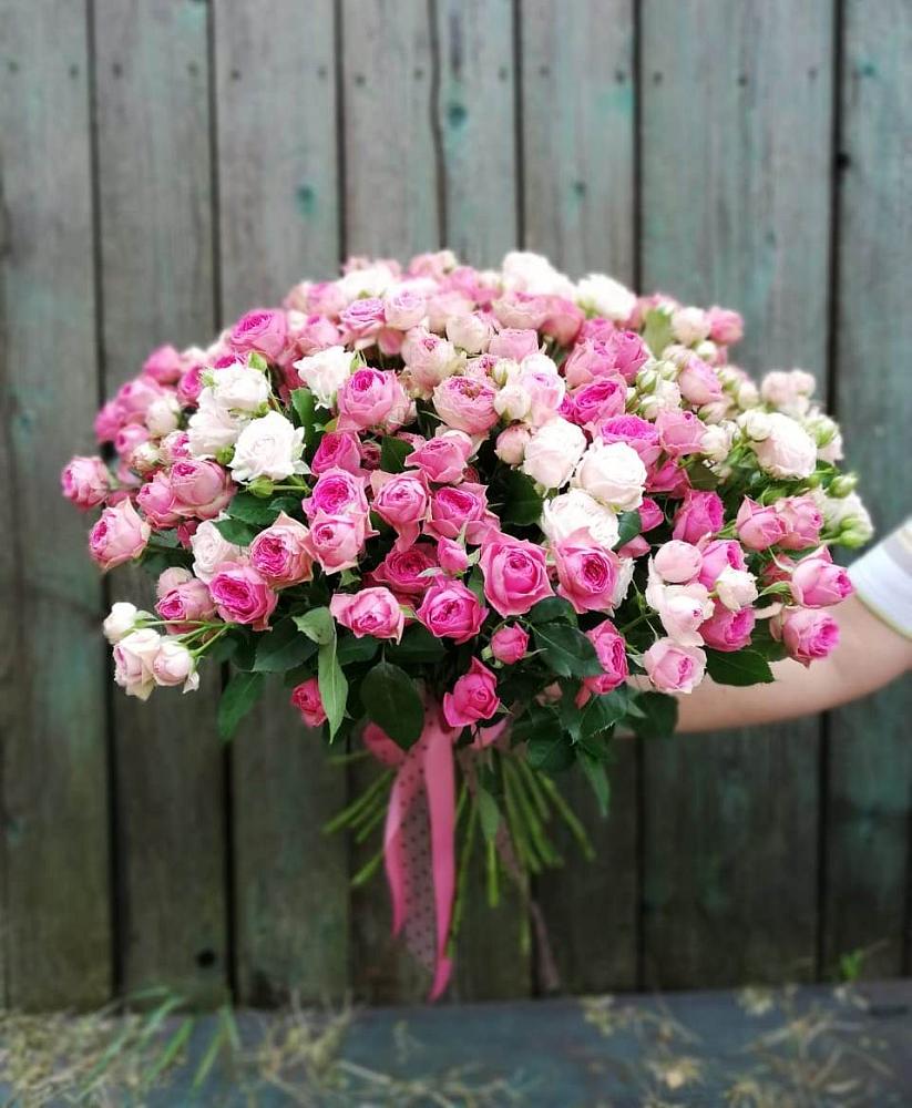 Букет Розовые кустовые розы Натали и Лав Лидия в Поселок дома отдыха Озера