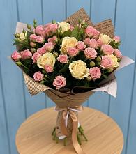 Букет цветов из:  Розы #REPLACE_PRED# Поселок дома отдыха Озера