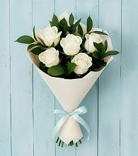 Букет цветов из:  Розы в Поселок дома отдыха Озера