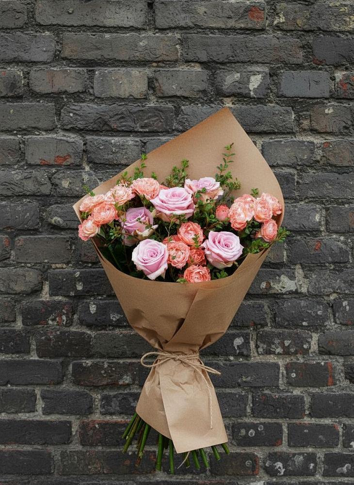 Букет цветов из: Розы в Поселок дома отдыха Озера