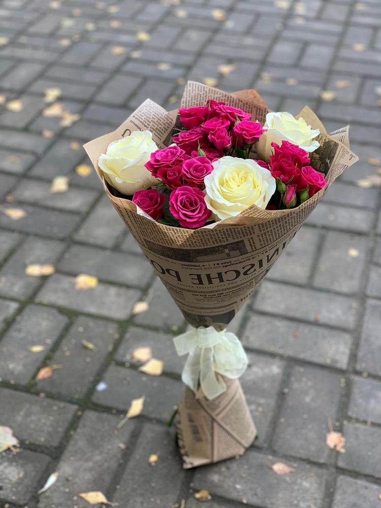 Букет цветов из: Розы в Поселок дома отдыха Озера