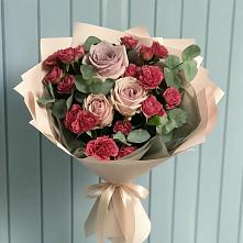 Букет цветов из:  Гвоздики и Розы #REPLACE_PRED# Поселок дома отдыха Озера