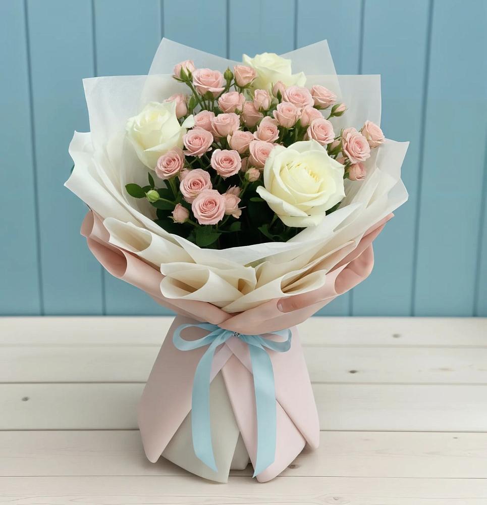 Букет цветов из: Розы в Поселок дома отдыха Озера