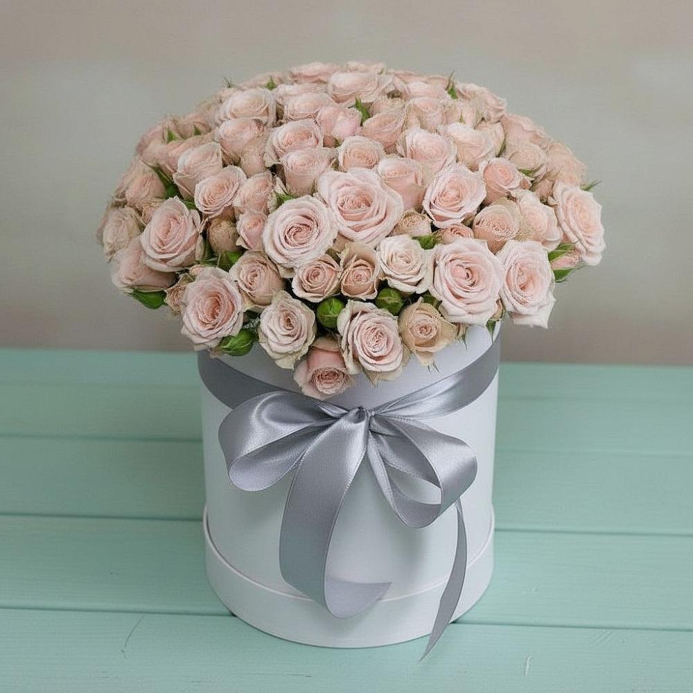 Цветочная композиция из Розы в шляпной коробке в Поселок дома отдыха Озера